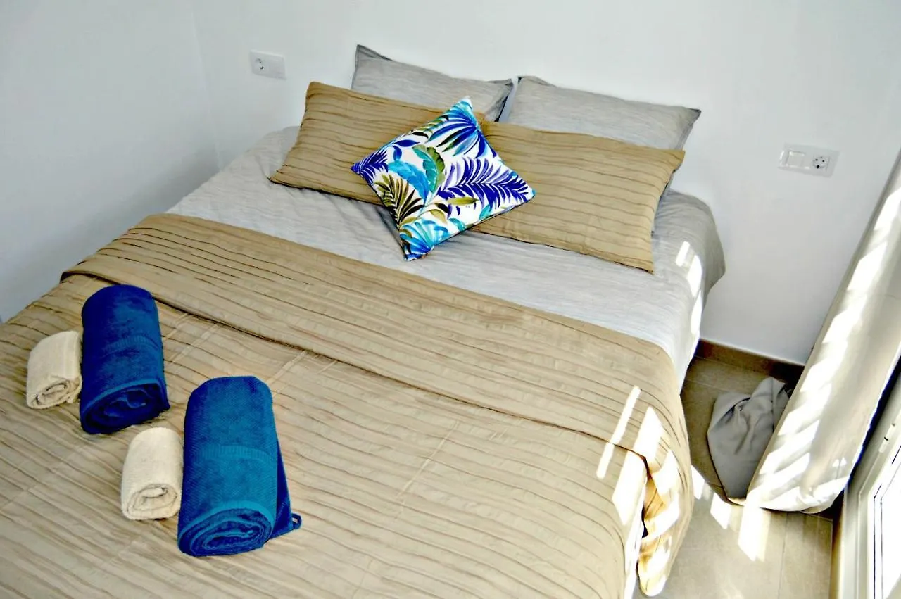 Apartamento Corralejo Sun 104 WiFi free 0*,  España